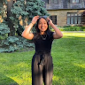 Meet your Posher, Stephie